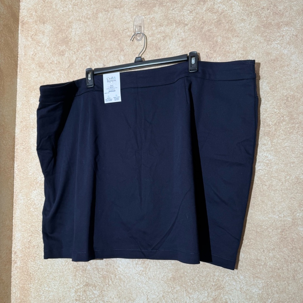 NEW Croft & Barrow Dark Blue Effortless Stretch Skort Size: 30W - Picture 5 of 13